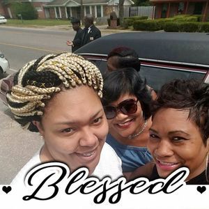 Meet your Posher, Latonya